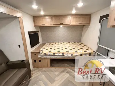 2026 Ember RV E-Series photo 39