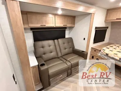 2026 Ember RV E-Series photo 37