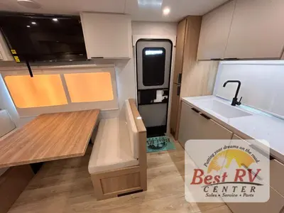 2026 Winnebago Thrive photo 45