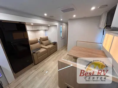 2026 Winnebago Thrive photo 9
