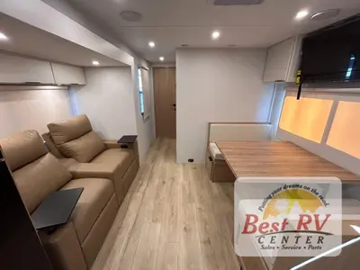 2026 Winnebago Thrive photo 48