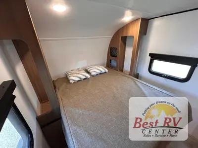2026 Keystone RV Reign photo 45