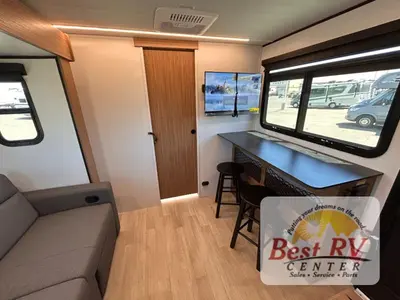 2026 Keystone RV Reign photo 18