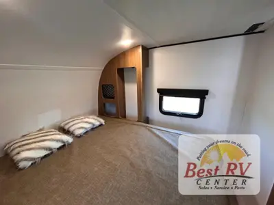 2026 Keystone RV Reign photo 47