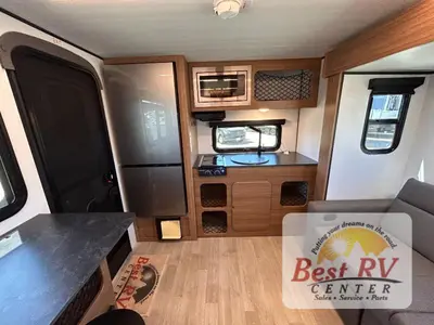 2026 Keystone RV Reign photo 29