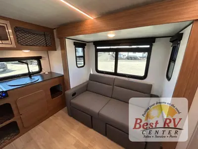 2026 Keystone RV Reign photo 31