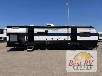 2026 Forest River RV Cherokee Grey Wolf photo 2