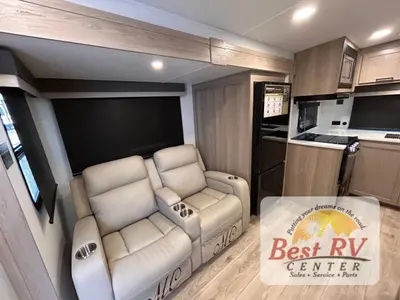 2026 Forest River RV Rockwood Ultra Lite photo 17