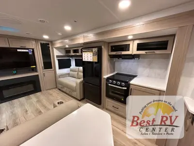 2026 Forest River RV Rockwood Ultra Lite photo 17