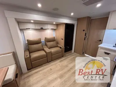 2026 Winnebago Thrive photo 14