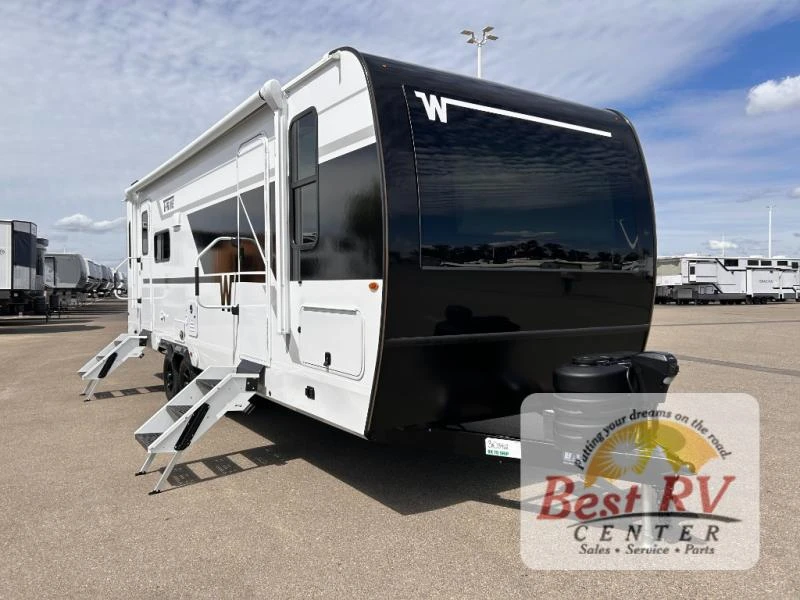 2026 Winnebago Thrive exterior