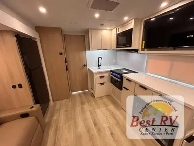 2026 Winnebago Thrive photo 23