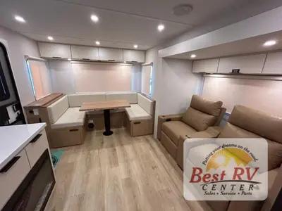 2026 Winnebago Thrive photo 40