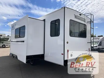 2026 Winnebago Thrive photo 5