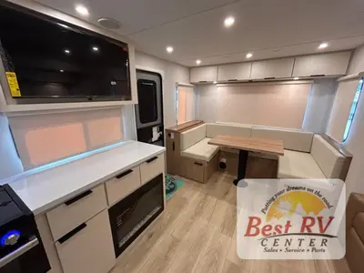 2026 Winnebago Thrive photo 44