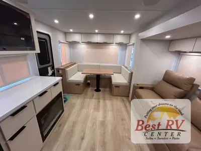 2026 Winnebago Thrive photo 41