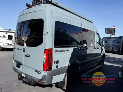 2026 Thor Motor Coach Sanctuary photo 7