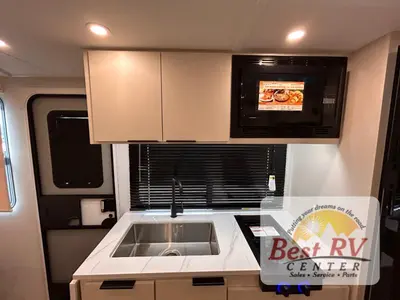 2026 Winnebago Micro Minnie photo 25