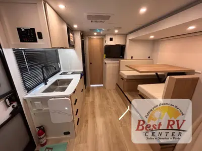 2026 Winnebago Micro Minnie photo 11