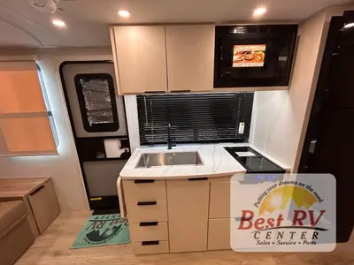 2026 Winnebago Micro Minnie photo 23