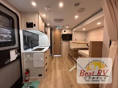 2026 Winnebago Micro Minnie photo 9