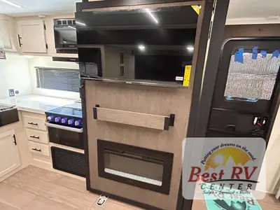 2026 Forest River RV Cherokee Alpha Wolf photo 24