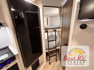 2026 Forest River RV Surveyor Legend photo 34