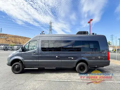 2026 Thor Motor Coach Sanctuary photo 4