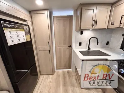 2026 Forest River RV Rockwood Ultra Lite photo 47