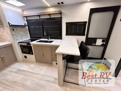 2026 Forest River RV Wildwood Heritage Glen Hyper-Lyte photo 25