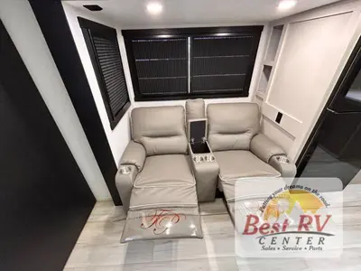 2026 Forest River RV Wildwood Heritage Glen Hyper-Lyte photo 19
