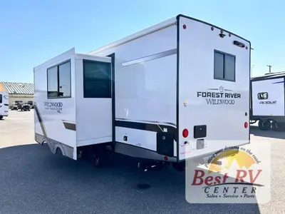2026 Forest River RV Wildwood Heritage Glen Hyper-Lyte photo 5