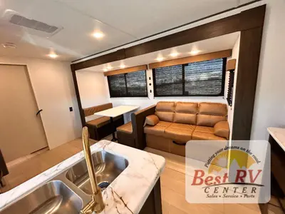 2026 CrossRoads RV Zinger photo 11