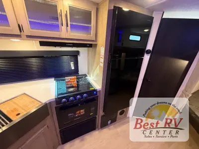 2026 Forest River RV Cherokee Grey Wolf Black Label photo 33