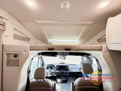 2026 Thor Motor Coach Tiburon Sprinter photo 8