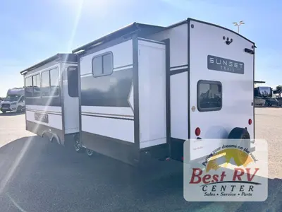 2026 CrossRoads RV Sunset Trail photo 6