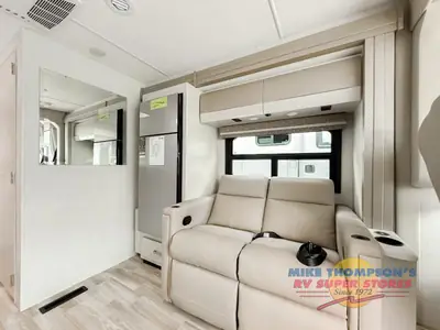2026 Thor Motor Coach Vegas photo 16