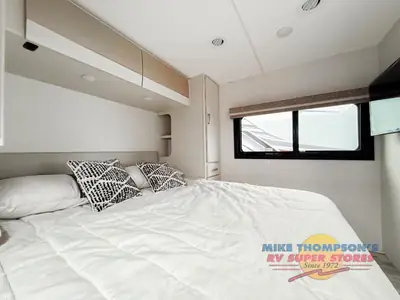 2026 Thor Motor Coach Vegas photo 28