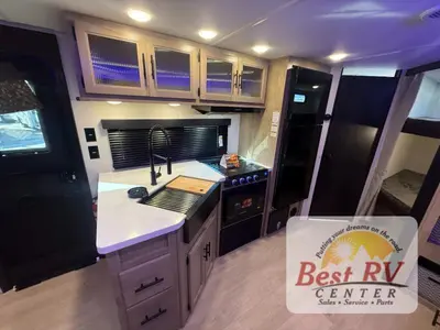 2026 Forest River RV Cherokee Grey Wolf Black Label photo 28