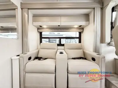 2026 Thor Motor Coach Vegas photo 20