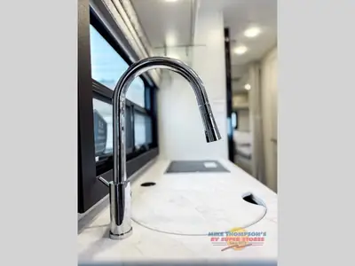 2026 Thor Motor Coach Vegas photo 24