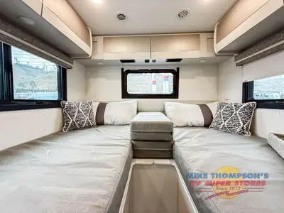 2026 Thor Motor Coach Vegas photo 29