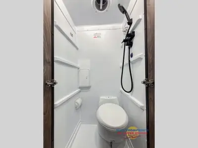 2026 Tiffin Motorhomes GH1 photo 18