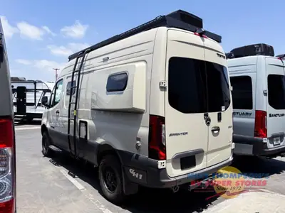 2026 Tiffin Motorhomes GH1 photo 4