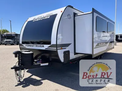 2026 Forest River RV Cherokee Grey Wolf Black Label photo 8