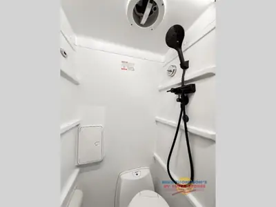 2026 Tiffin Motorhomes GH1 photo 29