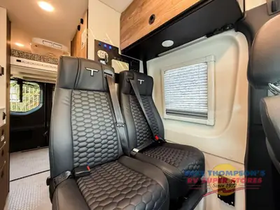 2026 Tiffin Motorhomes GH1 photo 16