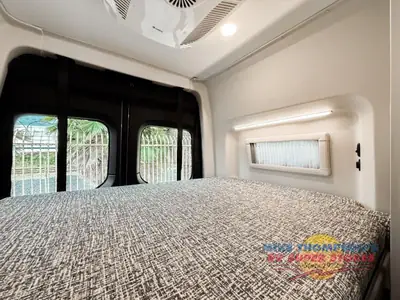 2026 Tiffin Motorhomes GH1 photo 25