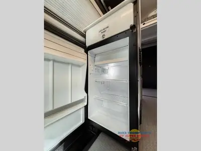 2026 Tiffin Motorhomes GH1 photo 15