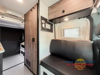 2026 Tiffin Motorhomes GH1 photo 12